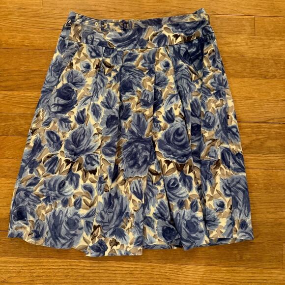 Talbots blue white floral pleated a-line belted midi skirt size petite 4 
 b29 - Picture 1 of 5